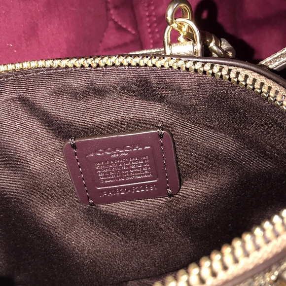 Rose gold Coach purse. Only used twice. - Picture 3 of 3